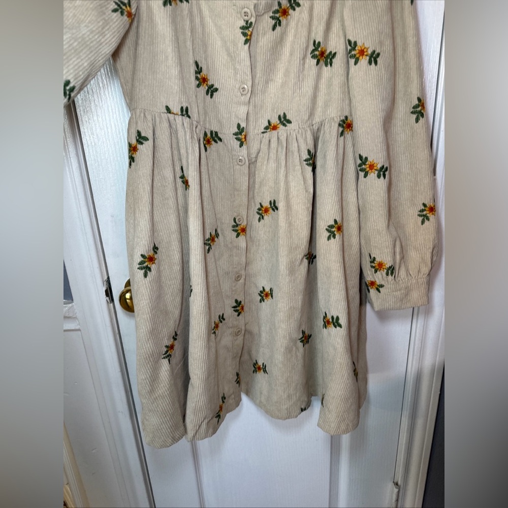 Listicle Cream Romantic Flower Embroidery Corduroy Baby Doll Dress size Medium - Picture 7 of 13